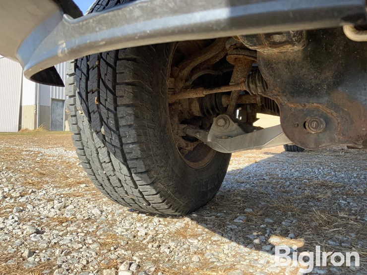 ford-f150-xlt-image-11