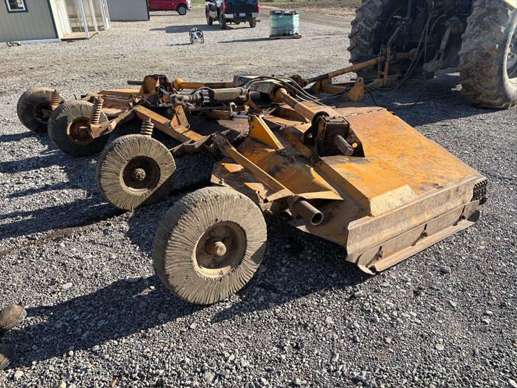 15'-woods-d315-batwing-rotary-mower-image-8