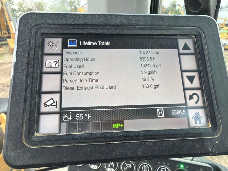 caterpillar-930-image-23