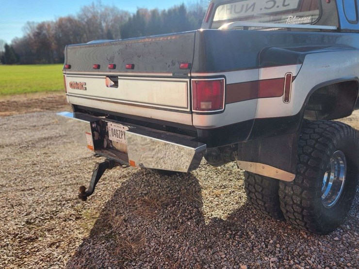 1988-gmc-sierra-3500-image-4