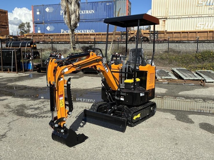 2025-miva-va15-hydraulic-excavator-image-1