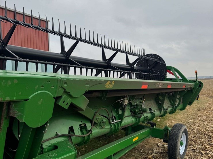 2018-john-deere-645fd-image-3