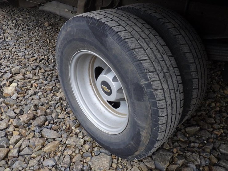 chevrolet-3500-image-18