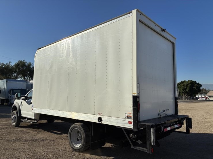 ford-f450-xl-image-4