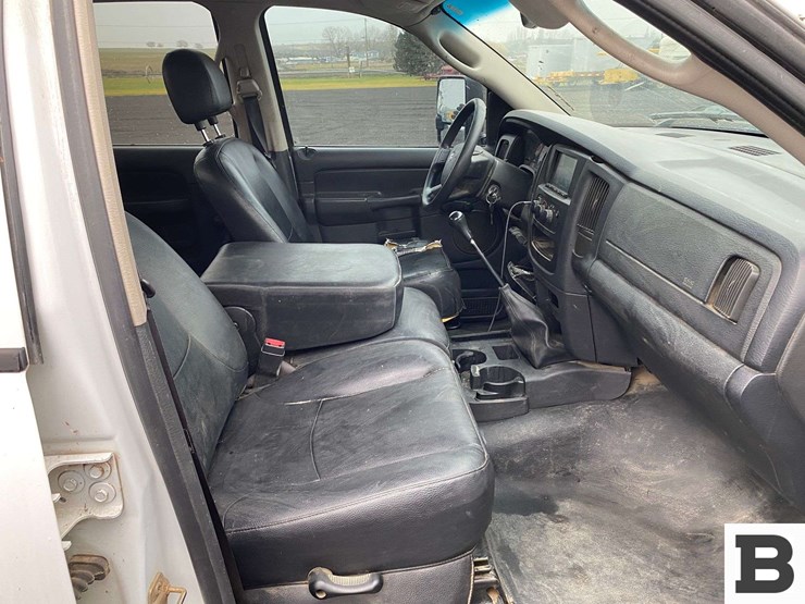 2005-dodge-ram-2500-image-28