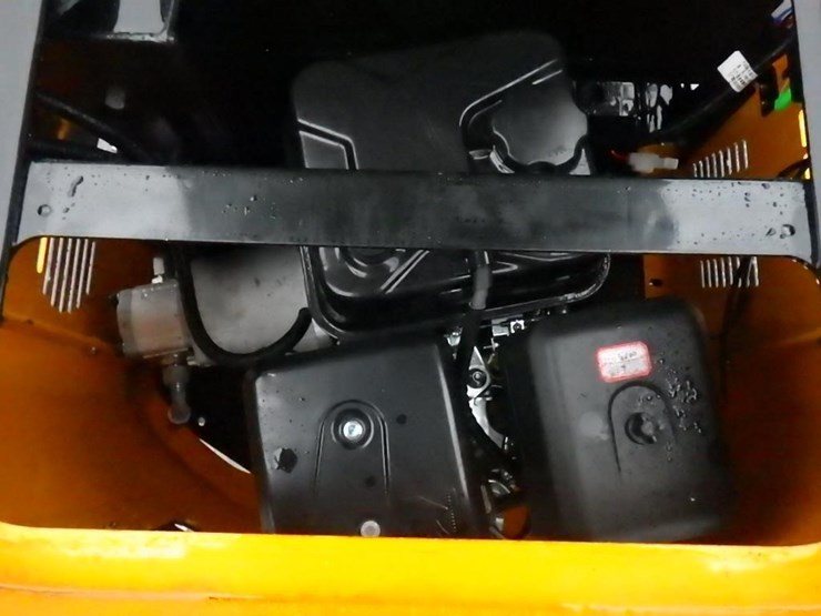 2025-vicsec-13-y-hydraulic-excavator-image-17