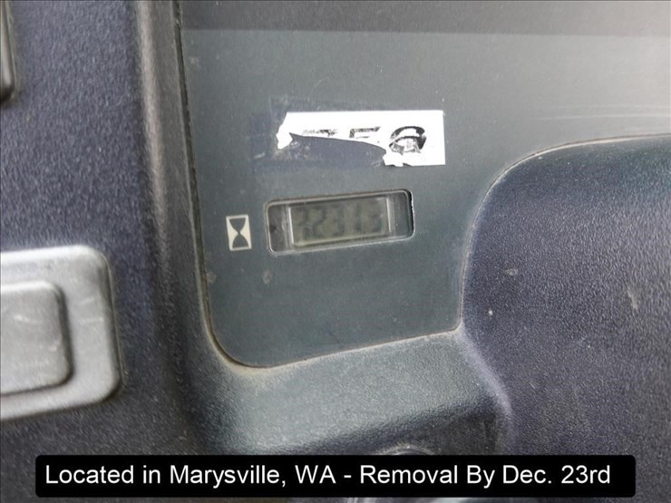 2010-john-deere-gator-image-5