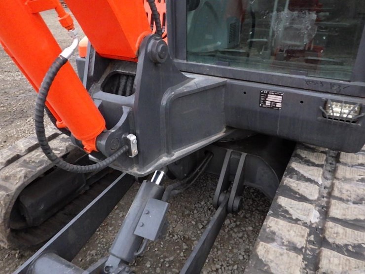 2024-doosan-dx60-9c-hydraulic-excavator-image-14