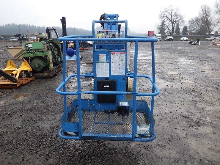 1997-genie-z30-n-articulating-boom-lift-image-2