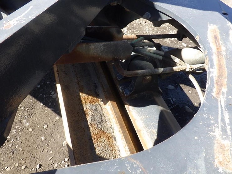 2012-deere-672gp-image-9