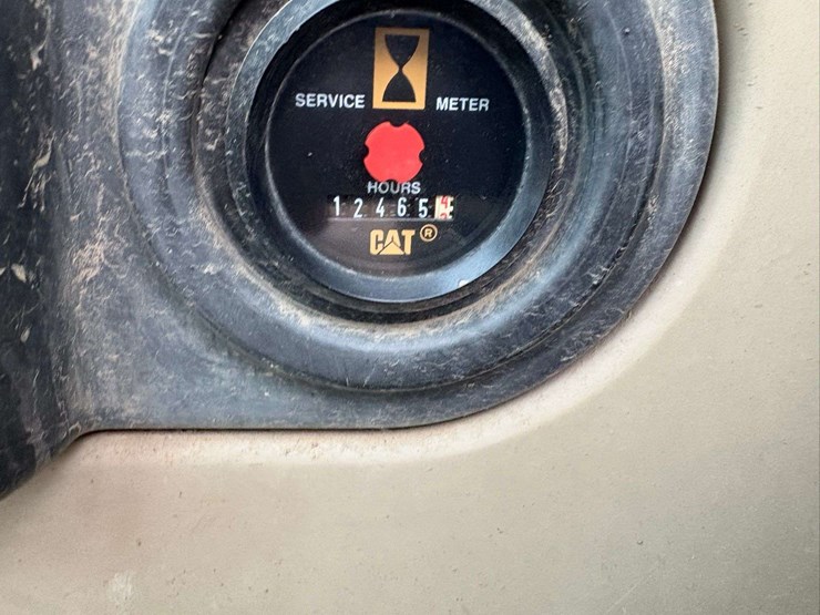 caterpillar-325cl-image-24