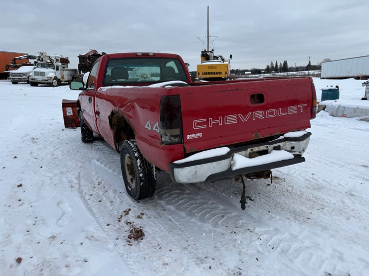 2003-chevrolet-2500-image-10