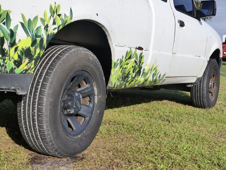 2011-ford-ranger-image-5