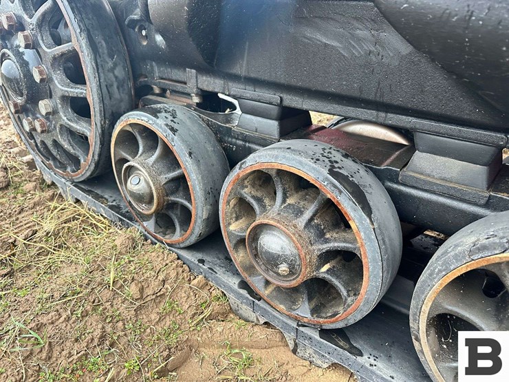 case-ih-400-image-80