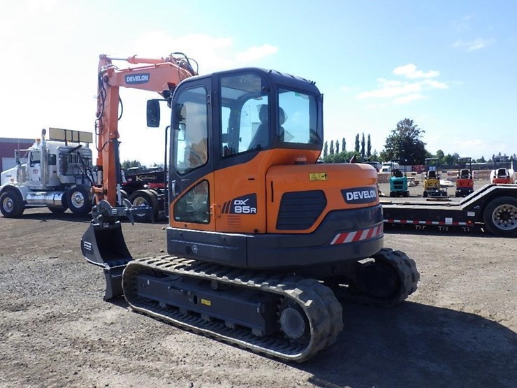 2023-develon-dx85r-3-hydraulic-excavator-image-5