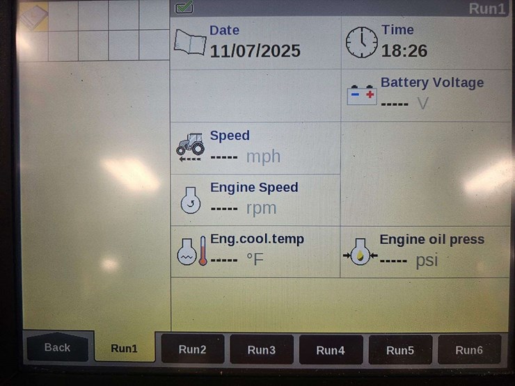 2021-case-ih-700-image-3