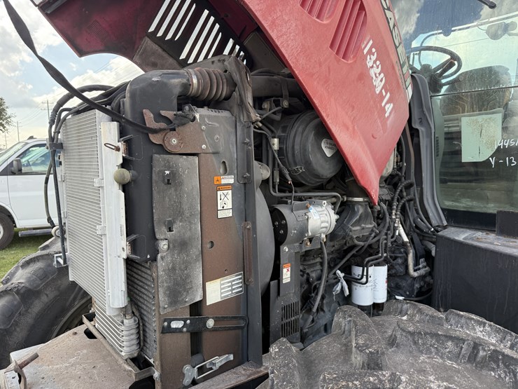 case-ih-165-image-11