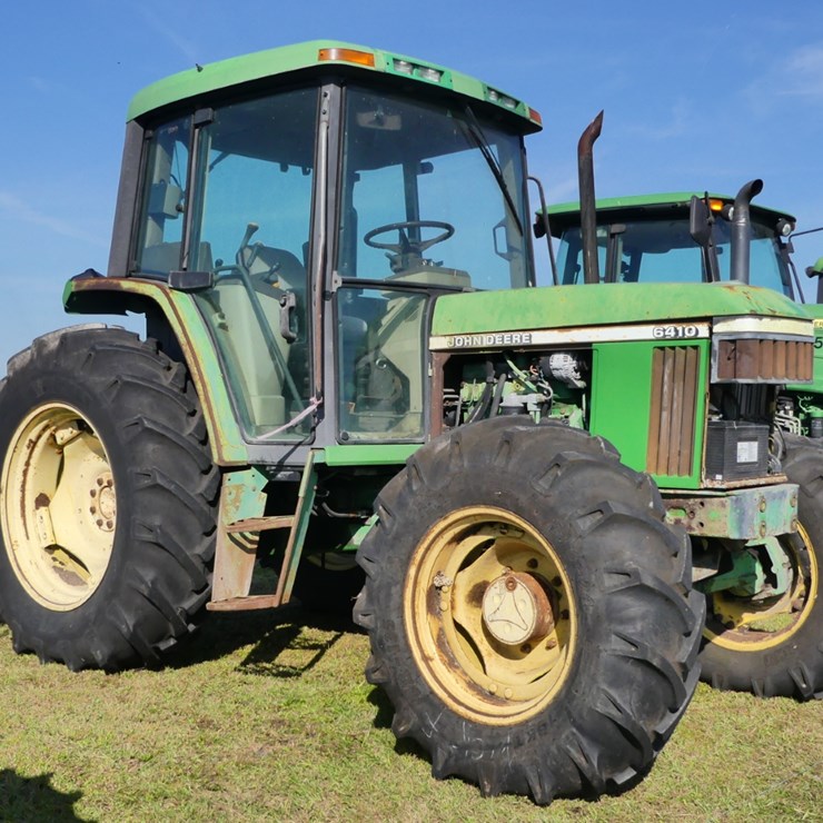 JOHN DEERE 6410