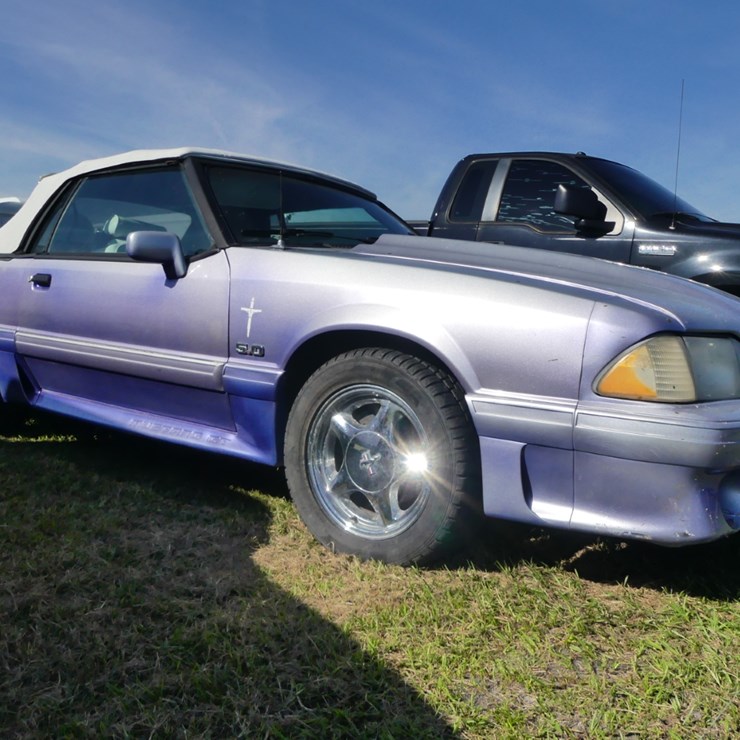 1990 Ford Mustang GT