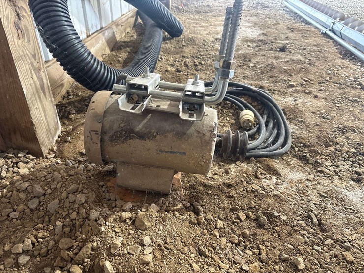 30'-grain-bin-sweep-image-11