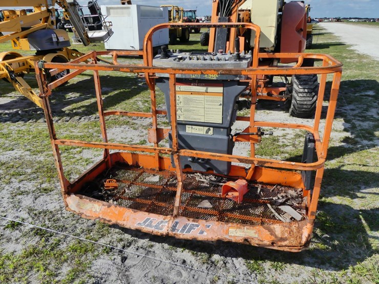 jlg-450aj-image-9