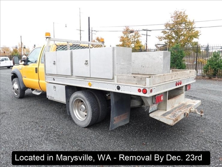 2005-ford-f450-image-18