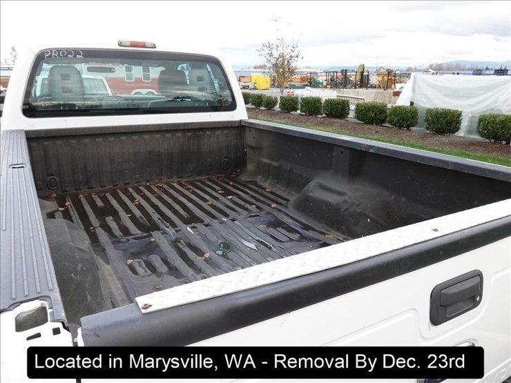 2011-ford-f250-xl-image-19