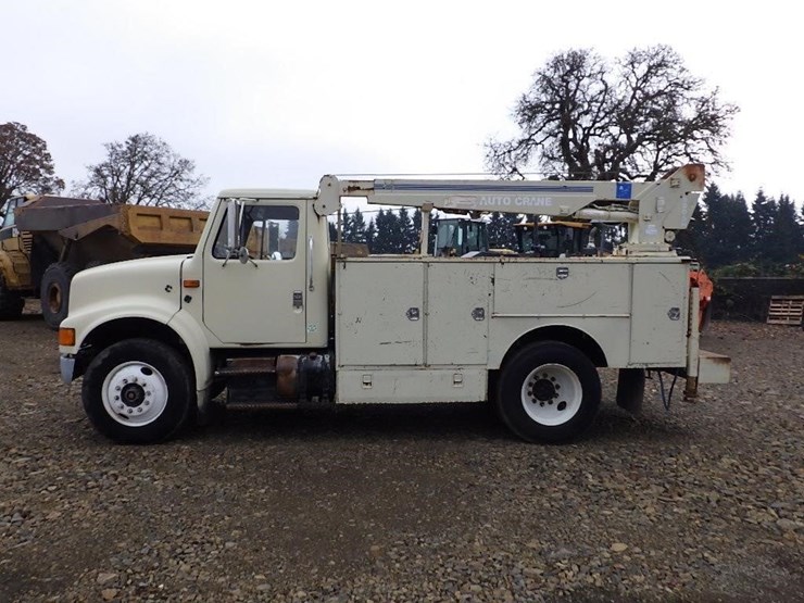 international-4700-image-6