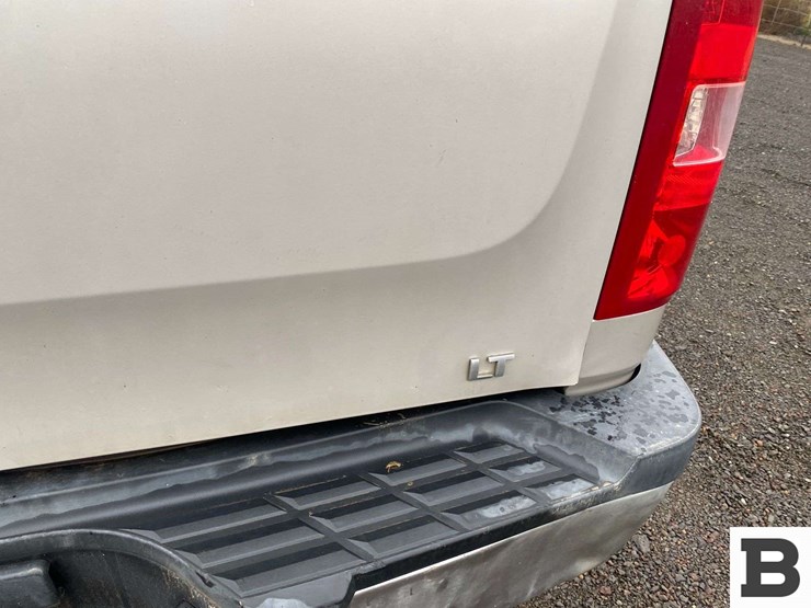 2008-chevrolet-2500-image-23