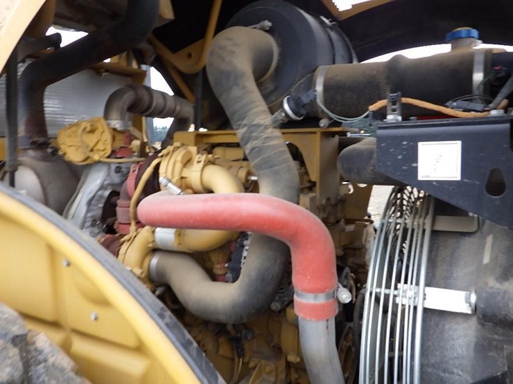 caterpillar-cs56b-image-16