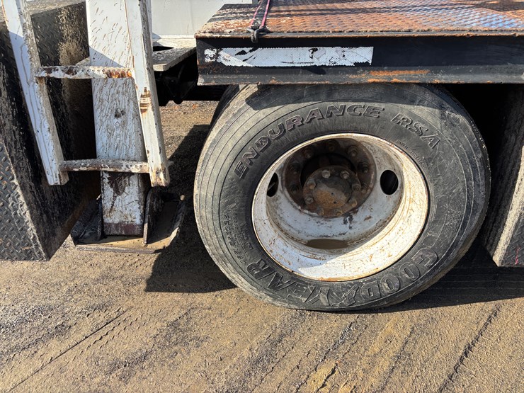 international-4300-image-6