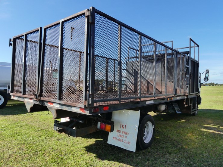 2003-mitsubishi-fuso-fh-image-3