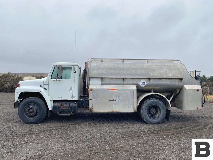 1984-international-s1954-image-2