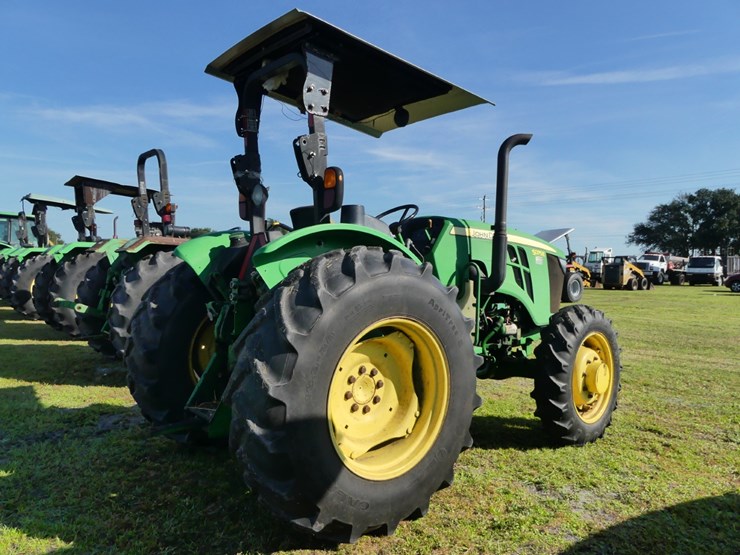 john-deere-5075e-image-4