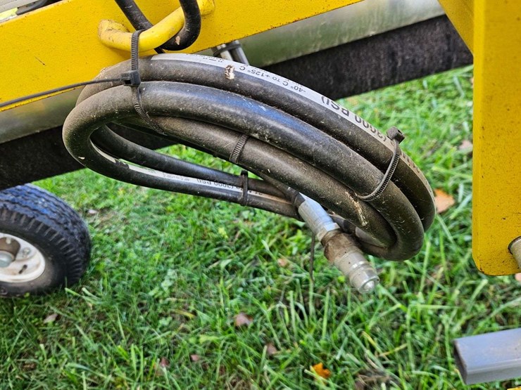 grass-works-weed-wiper-image-8