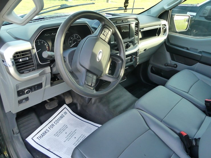 2021-ford-f150-xl-image-9