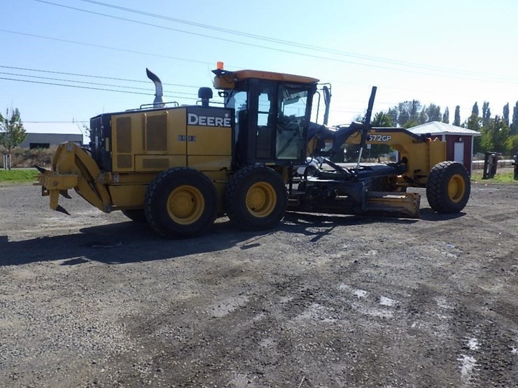2012-deere-672gp-image-5
