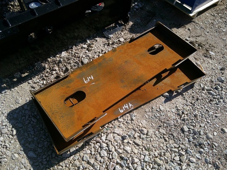 (1)-plate-f/-skid-steer-image-1