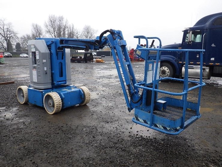 1997-genie-z30-n-articulating-boom-lift-image-3