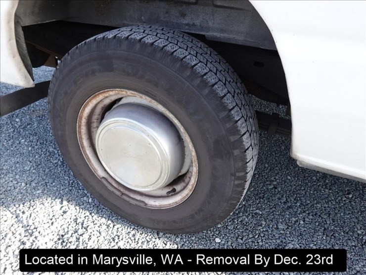 2005-ford-e350-image-12