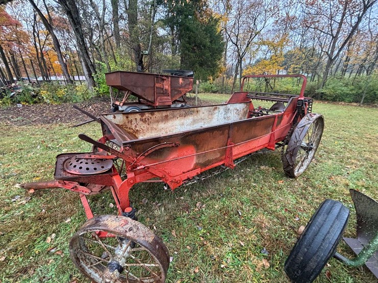 manure-spreader-image-5