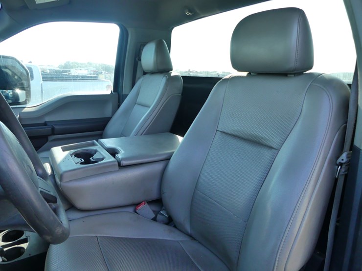 2019-ford-f250-xl-image-8