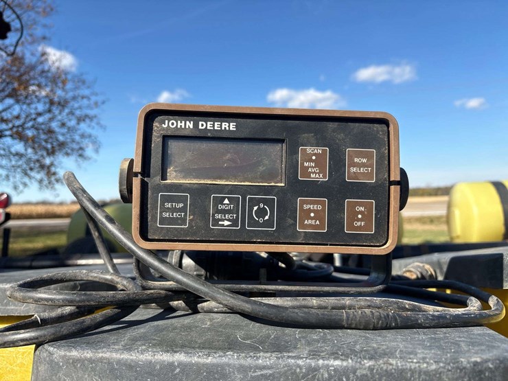 john-deere-7240-image-16