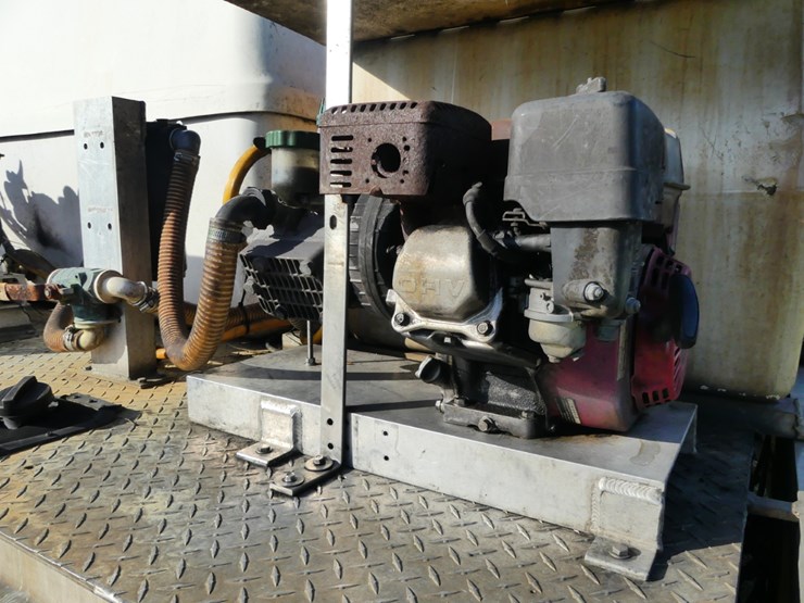 2011-ford-e450-image-7