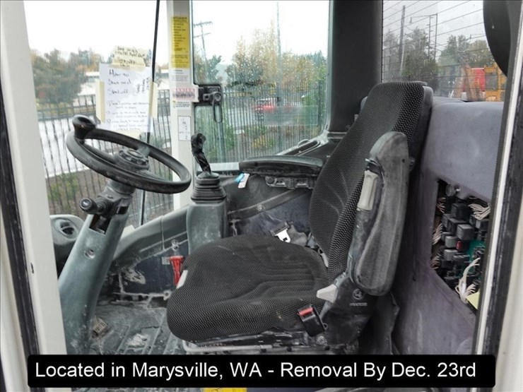 liebherr-l528-image-11