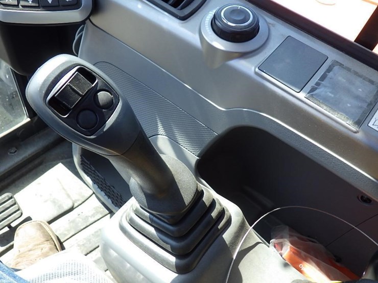 2023-develon-dx85r-3-hydraulic-excavator-image-26