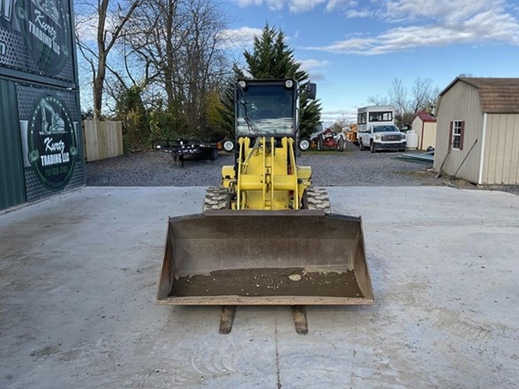 2016-yanmar-v8-image-7