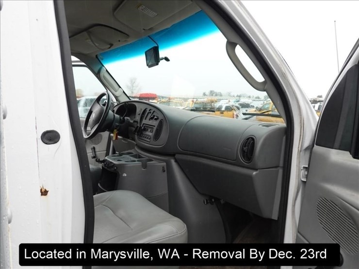 2003-ford-e350-image-22