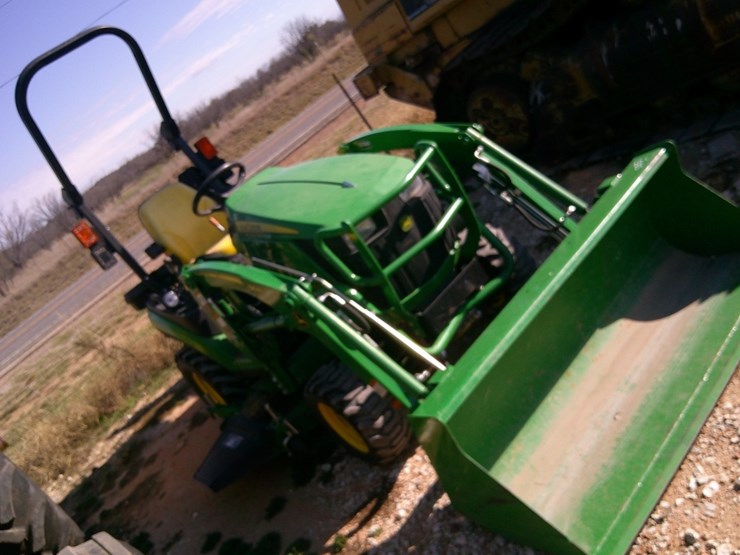 john-deere-1025r-image-3