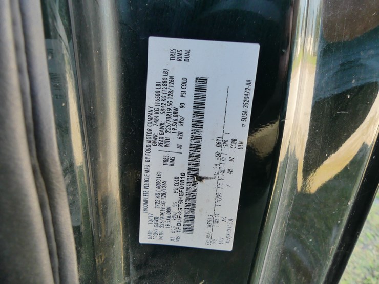 2017-ford-f450-xl-image-16